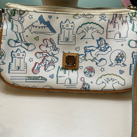 Dooney and Bourke Disney crossbody - Picture 1 of 5